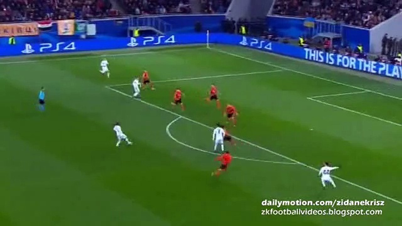 Ronaldo big chance - Shakhtar Donetsk v. Real Madrid 25.11.2015