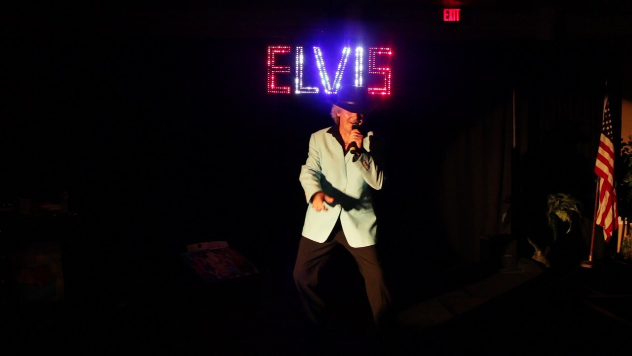 Gene Hodge sings 'Release Me' Sheffield Remembers 2014