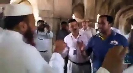 Police seal Khirki Masjid in Delhi after Muslims attempted to offer prayers.