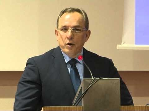 UNIFIKIMI I TEKSTEVE AKADEMIKET SHQIPTARE FLASIN PER INICIATIVEN E DY QEVERIVE LAJM