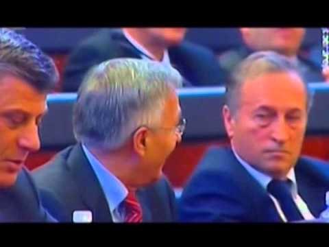 THAÇI PER TRIBUNALIN JEMI KUNDER POR DUHET TA MIRATOJME NE PARLAMENTIN E KOSOVES LAJM