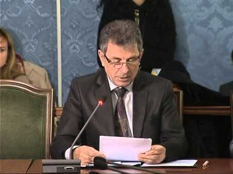 AJAZI NE KOMISIONIN E SIGURISE KRYETARI I SHISH RAPORTON PER SITUATEN E RENDIT NE VEND LAJM