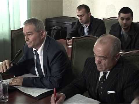 LIGJI PER ARSIMIN E LARTE DEBATE PER UNIVERSITETIN E MJEKESISE,STUDENTET PROTESTOJNE LAJM