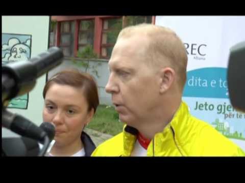 JETO GJELBER PER TE NESERMEN ZV AMBASADORI I SHBA MBJELL LULE NE QYTETIN E VLORES LAJM