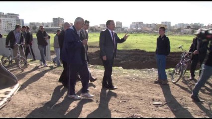 BASHKIA: RAMA BLLOKON FONDET PER BULEVARDIN