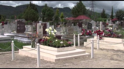 MUNGESA E VENDEVE, SHERBIMET FUNERALE: TE NGRIHEN DY VARREZA TE TJERA