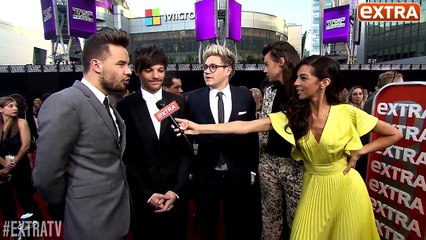 ExtraTV interview 22.11.15 Amas