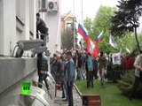 TRAZIRAT NE LUHANSK SEPARATISTET PUSHTOJNE GODINAT E QEVERISJES UKRAINASE LAJM