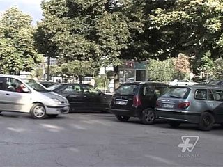 Të lirohen parkingjet publike - News, Lajme - Vizion Plus