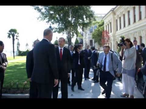 ERDOGAN NE TIRANE NE 14 MAJ KRYEMINISTRI TURK VIZITE NJE DITORE NE SHQIPERI LAJM