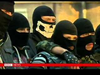 PERPLASJE NE DONJECK PRORUSET SHQYRTOJNE KERKESEN E PUTIN PER SHTYRJE REFERENDUMI LAJM