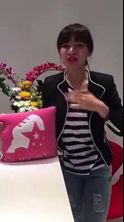 Star Chat Surprise with Vicky Shu!