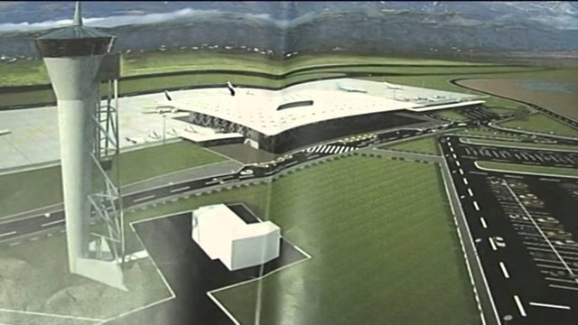 KUNDERSHTOHET BETONIZIMI I AEROPORTIT TE GJIROKASTRES
