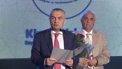 DITA KOMBETARE E FEMIJEVE JETIM, RAMA E META PREMTOJNE MBESHTETJE