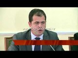 Mazhoranca rrëzon dekretin e Presidentit - Top Channel Albania - News - Lajme