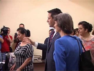 NDIHMA EKONOMIKE ONLINE MINISTRI ERJON VELIAJ,"TANI SISTEMI NE DORE TE KOMPJUTERAVE" LAJM