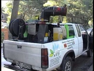 DEZINSEKTOHET DIVJAKA MINISTRIA E MJEDISIT PASTRON MJEDISIN TURISTIK NGA MUSHKONJAT LAJM