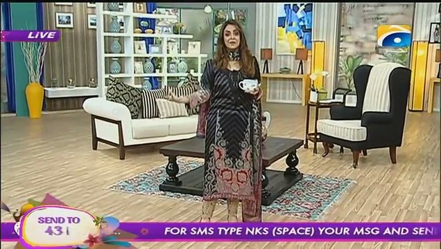 Nadia Khan Bashing Reham Khan for her Tweets after Divorce