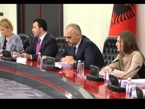 MINISTRI CANI PER REUTERS SHQIPERIA MUND TE MARRE 500 MLN EURO BORXH VITIN E ARDHSHEM LAJM