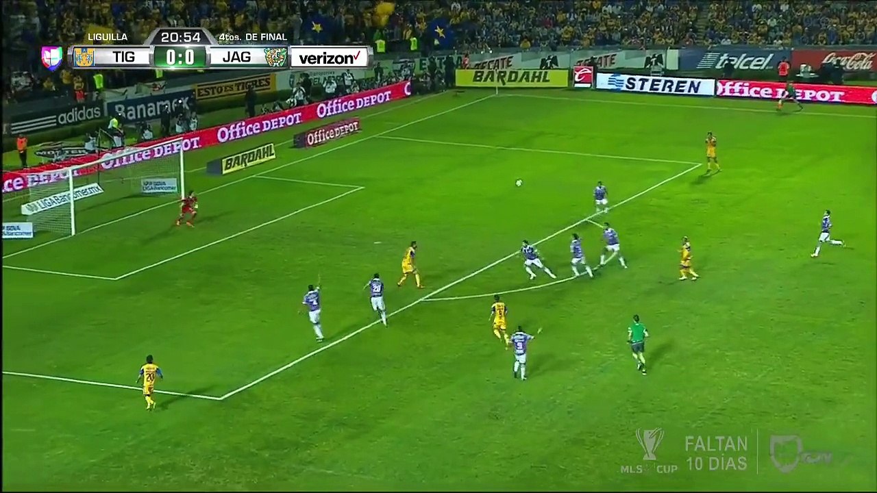 La but fantastique de Gignac contre Jaguares