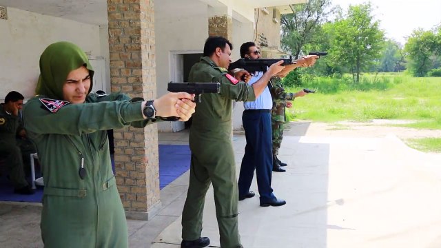 Story of Pakistan's brave heart daughter - Flying Officer Marium Mukhtiar Shaheed