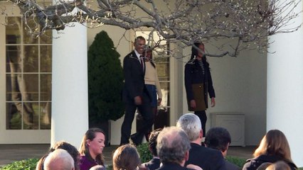 Rituel immuable, Obama "gracie" une dinde avant Thanskgiving
