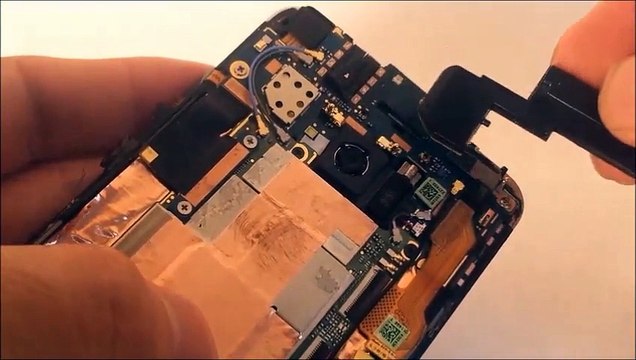 006 HTC One Beats Audio Disassembly - Cellphone Repairing Course