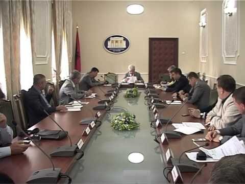 HETIMI I POLICEVE MAZHORANCA DEBATON VETE DHE E MIRATON PO VETE KETE LIGJ LAJM