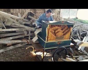 Smooth Criminal à l'orgue de barbarie