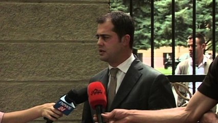 SERVERI I TATIMEVE, PD: MAZHORANCA PO PENGON NGRITJEN E KOMISIONIT