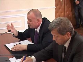 DOSJET E ZHDUKURA KREU I ILDKP GANAJ, "MUNGOJNE FAQET ME DEKLARIMET E PASURIVE" LAJM