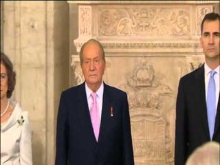 IKEN JUAN CARLOS SPANJA PREJ MESNATES KA NJE MBRET TE RI AI QUHET FELIPE VI LAJM