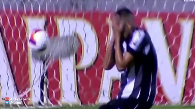 Zap Foot du 26 novembre : la bicyclette de Gignac, le geste de grande classe de Pogba, le plus beau CSC de l'année etc.