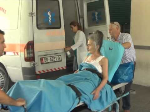 BRAKTISJET NE SPITAL SHTOHEN RASTET KUR FAMILJARET I BRAKTISIN TE AFERMIT E TYRE LAJM