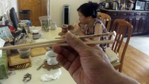73 How to use chopsticks 如何用筷子
