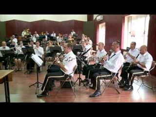 Me orkestrën frymore të Forcave të Armatosura - Top Channel Albania - News - Lajme