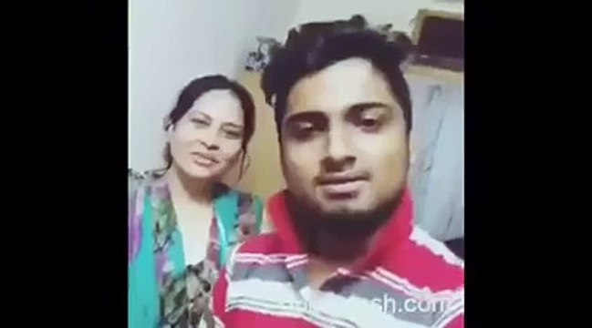 Bangladeshi Funny Dubmash Video by Salman Muqtadir and shouvik ahmed