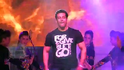 Salman Khan & Shahrukh Khan To Promote Dilwale Together _ Bigg Boss 9