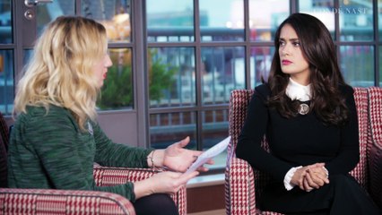 Salma Hayek s'engage pour White Ribbon For Women