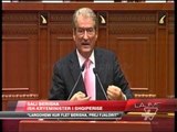 Deputetet Socialiste: Largohemi kur flet Berisha, prej fjalorit - News, Lajme - Vizion Plus