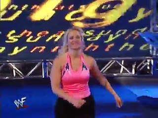 WWE Molly Holly vs Lita