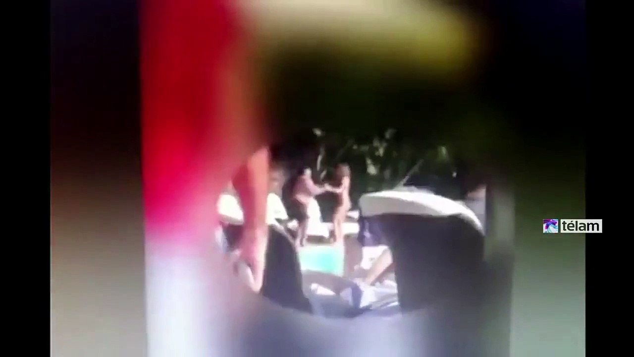 Expulsan a Maradona de un hotel de Venezuela por morbosearse a su novia en la piscina