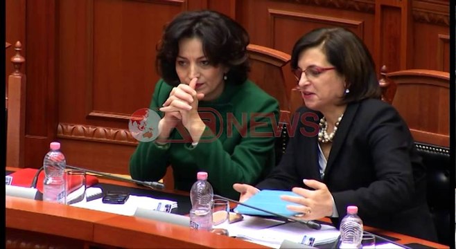 “Dekriminalizimi”, Tahiri: Ta votojmë kokulur. Berisha: Ju sfidoj në testin e drogës- Ora News