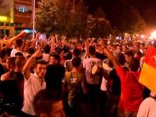 FESTIME NE SHKODER TIFOZET E GJERMANISE NE DELIR, "PUSHTOJNE" RRUGET E QYTETIT LAJM