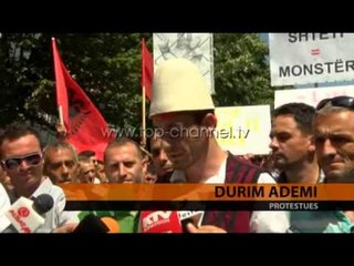 Shqiptarët protestojnë në Kumanovë - Top Channel Albania - News - Lajme