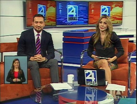 Saraguro: una microempresa elabora hermosas blusas, camisas y faldas