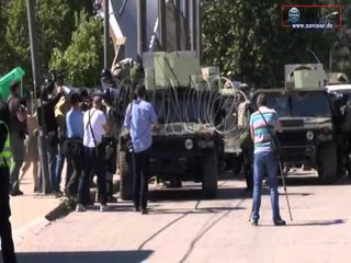 BARRIKADAT NE MITROVICE ASNJE SINJAL POZITIV NGA TAKIMET NE BRUKSEL MES TAHIT E GJURIÇ LAJM