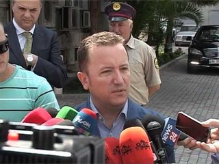 BASHA NE PROKURORI DOREZON DY KALLEZIME PENALE PER DEPUTETET E PS NDOKA E NDREU LAJM