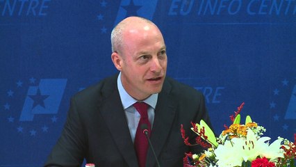 RUMBOLD: PARLAMENTI, JO DEBATE PER CESHTJE INDIVIDUALE