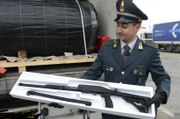Trieste – Sequestrati  800 fucili a pompa diretti dalla Turchia al Belgio (26.11.15)